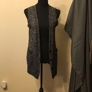 Long,Stylish, Sleeveless Sweater vest with pockets